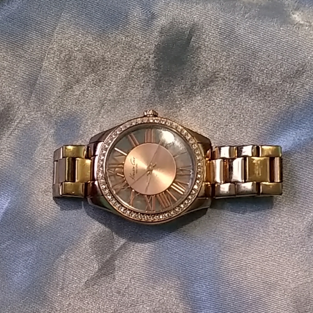Kenneth Cole watch